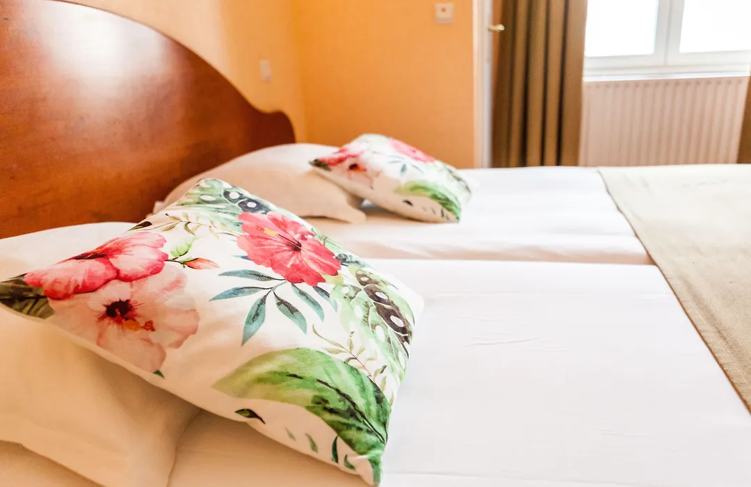 Malecot Hotel By F-Hotels-1